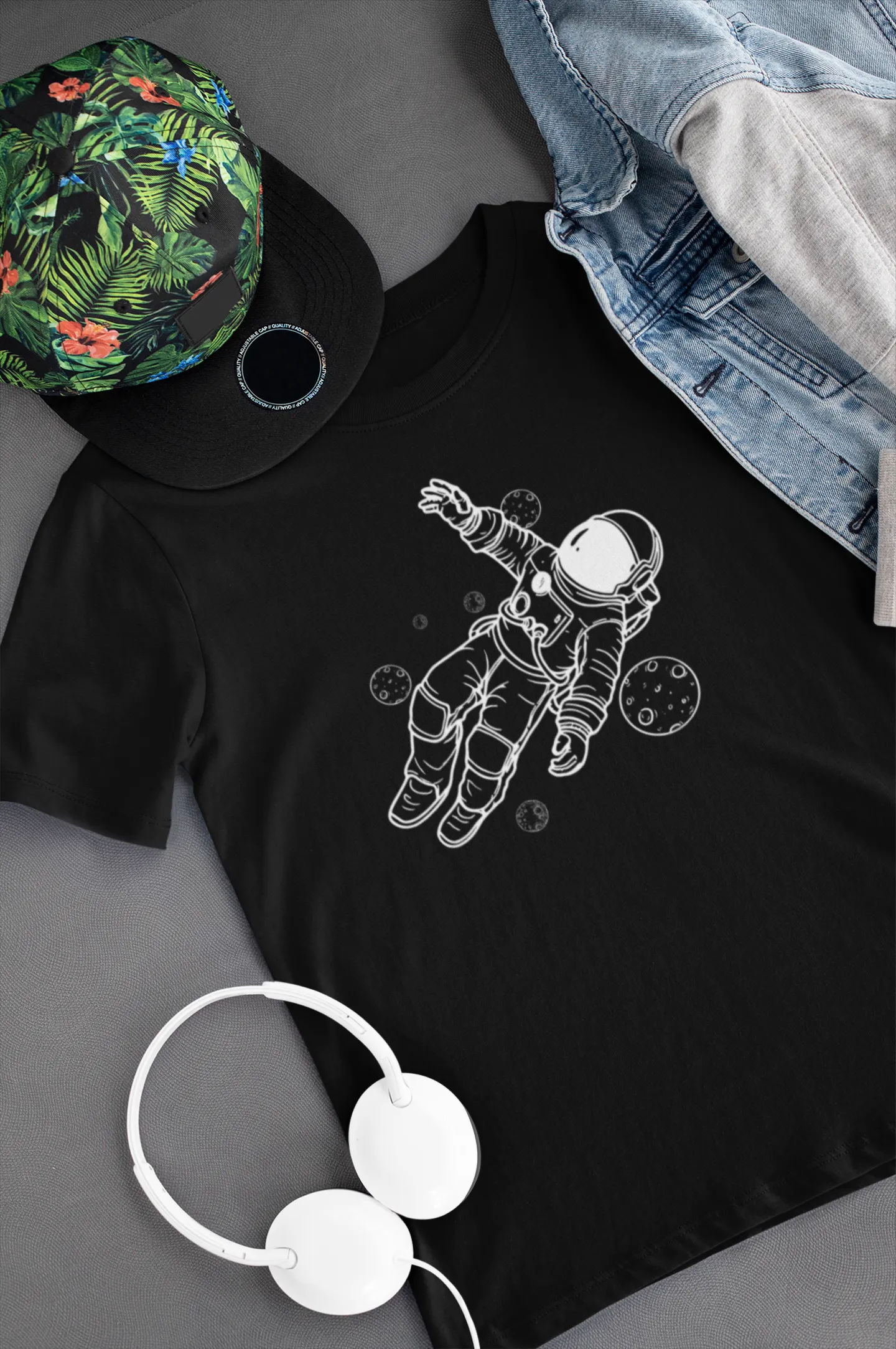 Astronauts T-shirt Astronauts T-shirt