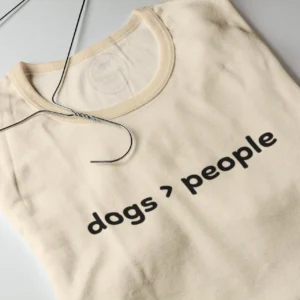 Alternative view of Dogs > people